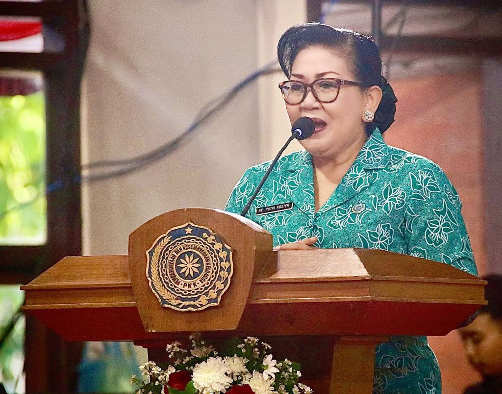 Ny Putri Koster Buka Pelaksanaan Lomba Senam Nangun Sat Kerthi Loka Bali dan Lomba Paduan Suara